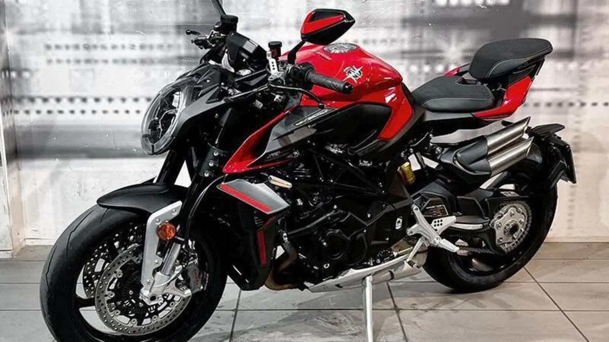 MV Agusta Brutale 1000 RS (2022 - 26)  (4)