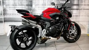 MV Agusta Brutale 1000 RS (2022 - 26)  (5)