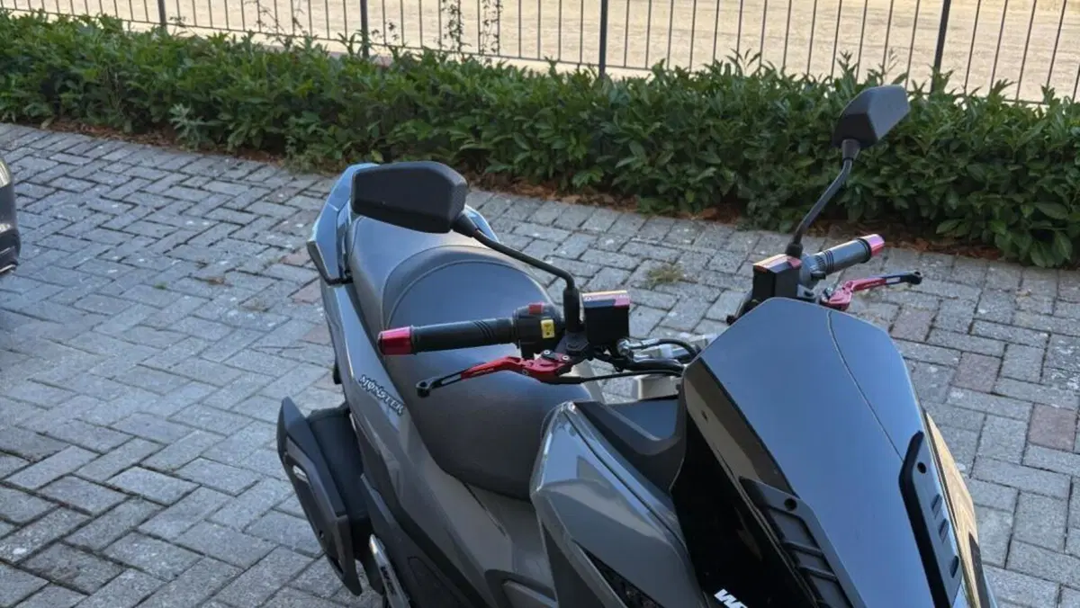 Sym Jet X 125 (2021 - 24)  (2)