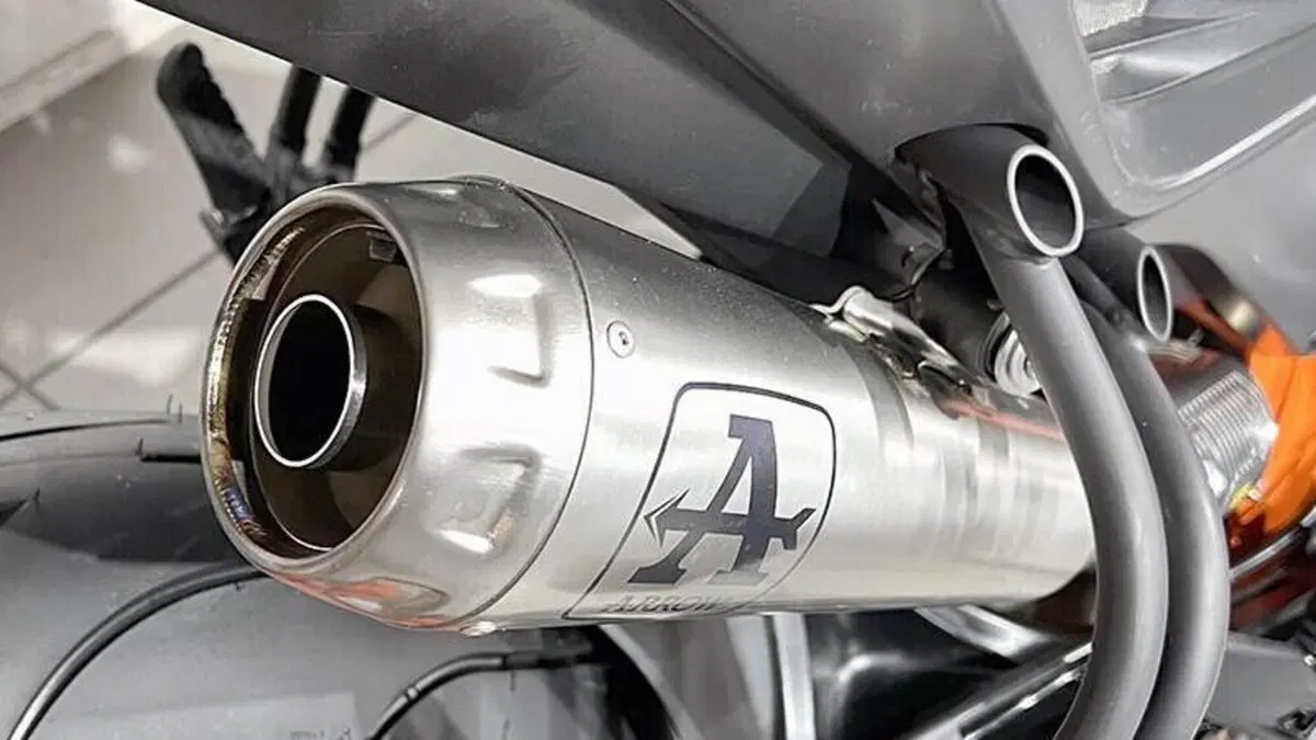 KTM 890 Duke (2021 - 23)  (3)