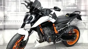 KTM 890 Duke (2021 - 23)  (7)