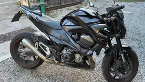 Kawasaki Z 800 ABS (2012 - 16)  (2)