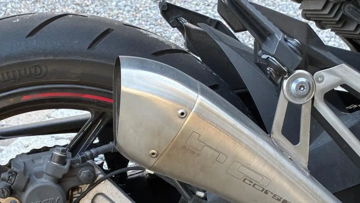 Kawasaki Z 800 ABS (2012 - 16)  (4)