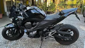 Kawasaki Z 800 ABS (2012 - 16)  (10)
