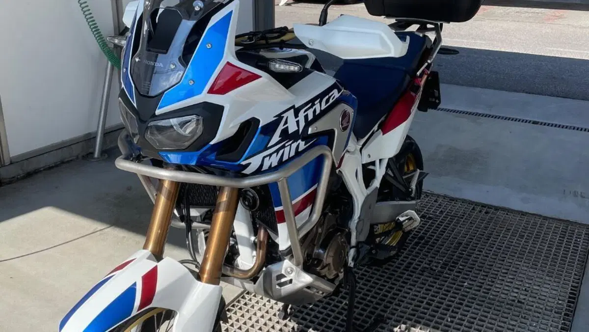 Honda Africa Twin CRF 1000L Adventure Sports DCT (2018 - 19)  (4)