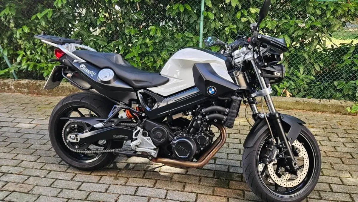 Bmw F 800 R (2009 - 11)  (4)