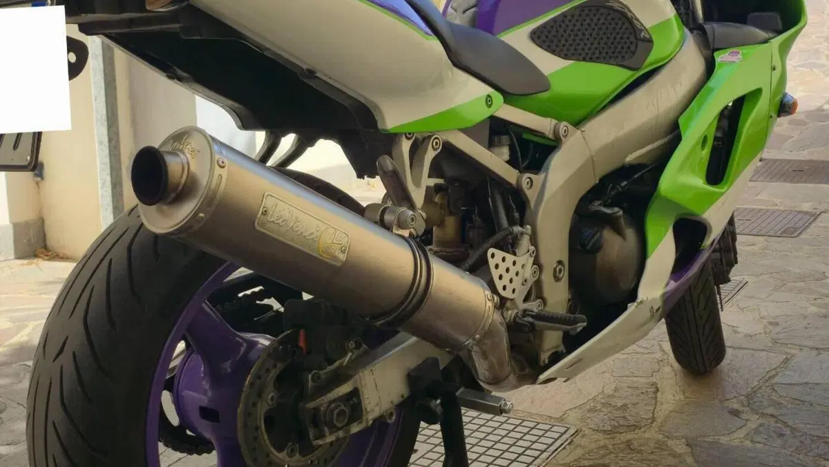 Kawasaki   (3)