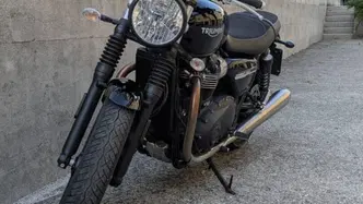 Triumph Street Twin 900 (2019 - 20) usata