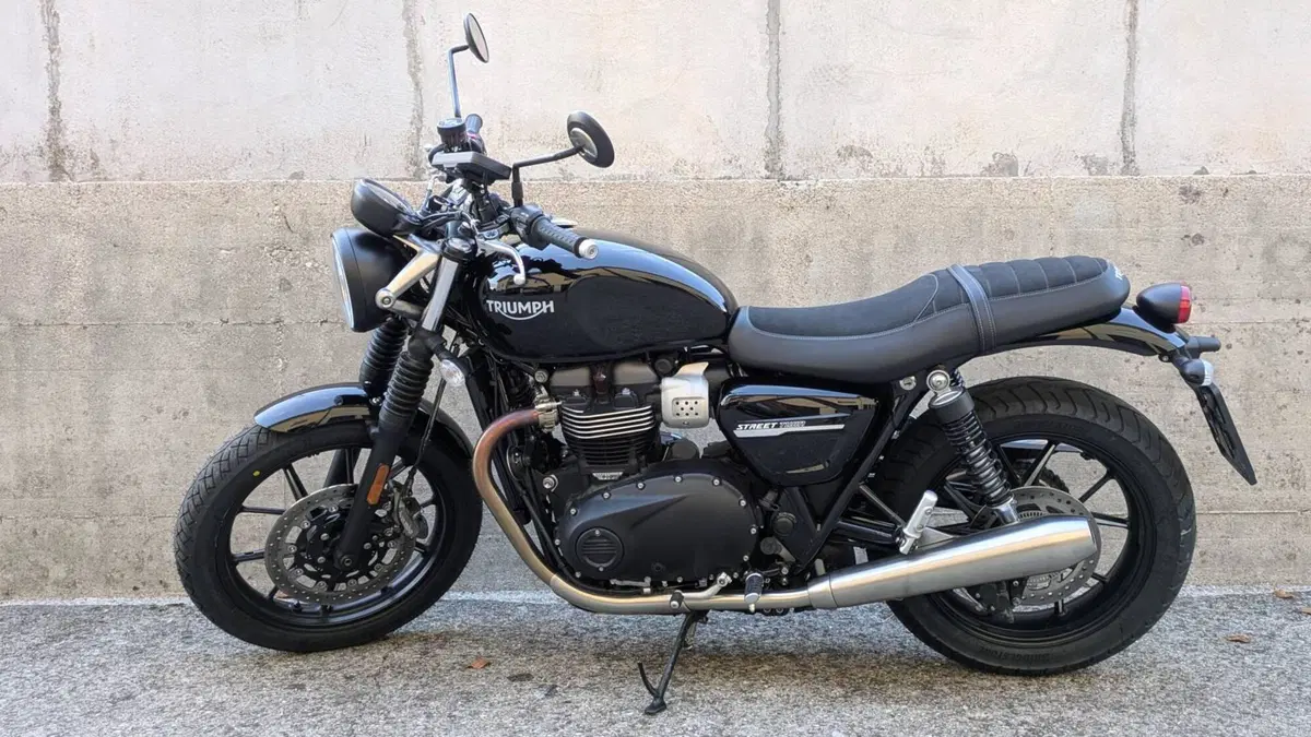 Triumph Street Twin 900 (2019 - 20)  (3)