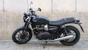 Triumph Street Twin 900 (2019 - 20)  (3)