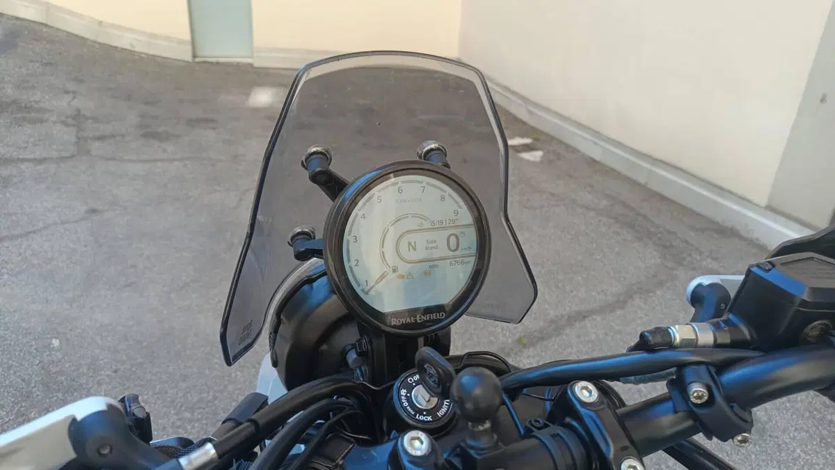 Royal Enfield Himalayan 450 (2024 - 26)  (2)
