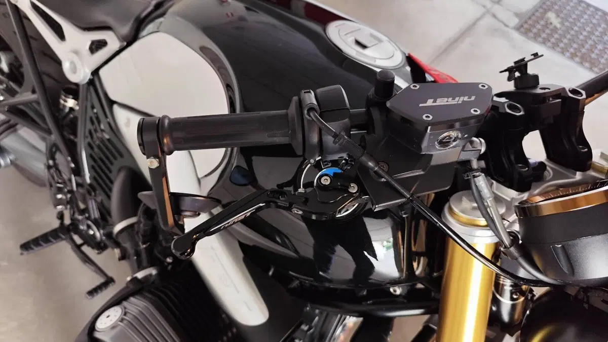 Bmw R nineT 1200 (2014 - 16)  (12)
