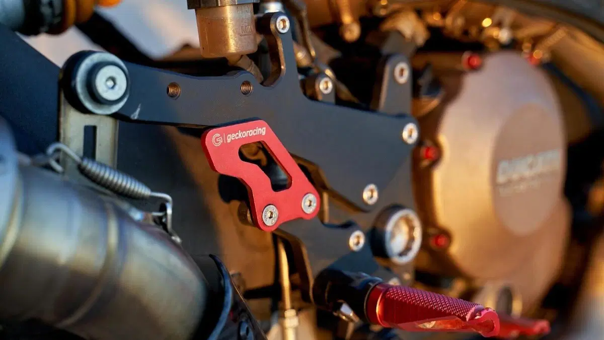 Ducati Monster 1200 S (2014 - 16)  (3)