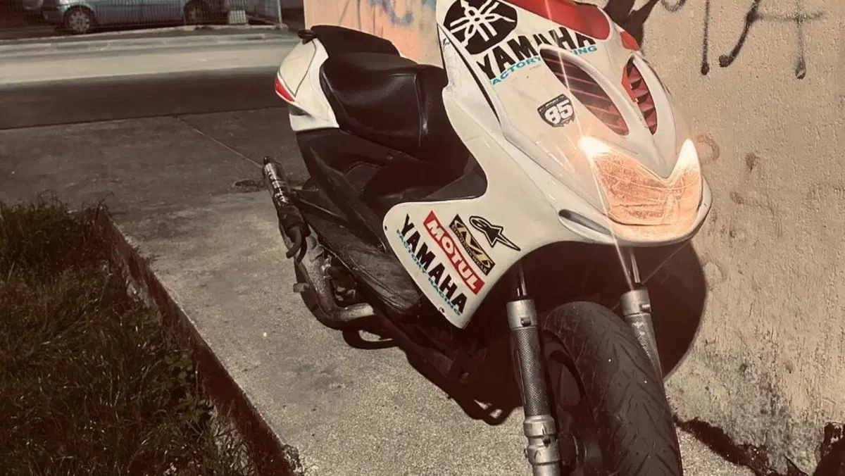 Yamaha Aerox 50 R (2007 - 18)  (4)