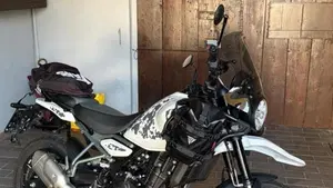 Royal Enfield Himalayan 450 Tubeless (2024 - 26)  (2)
