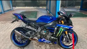 Yamaha YZF R1 (2017 - 19) 