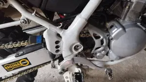 Aprilia   (6)
