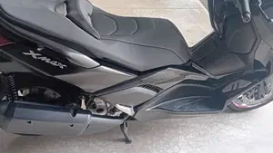 Yamaha X-Max 300 Tech Max (2025 - 26)  (5)