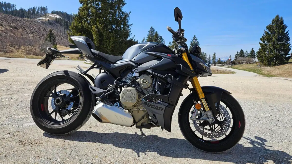 Ducati Streetfighter V4 S (2023 - 24)  (3)