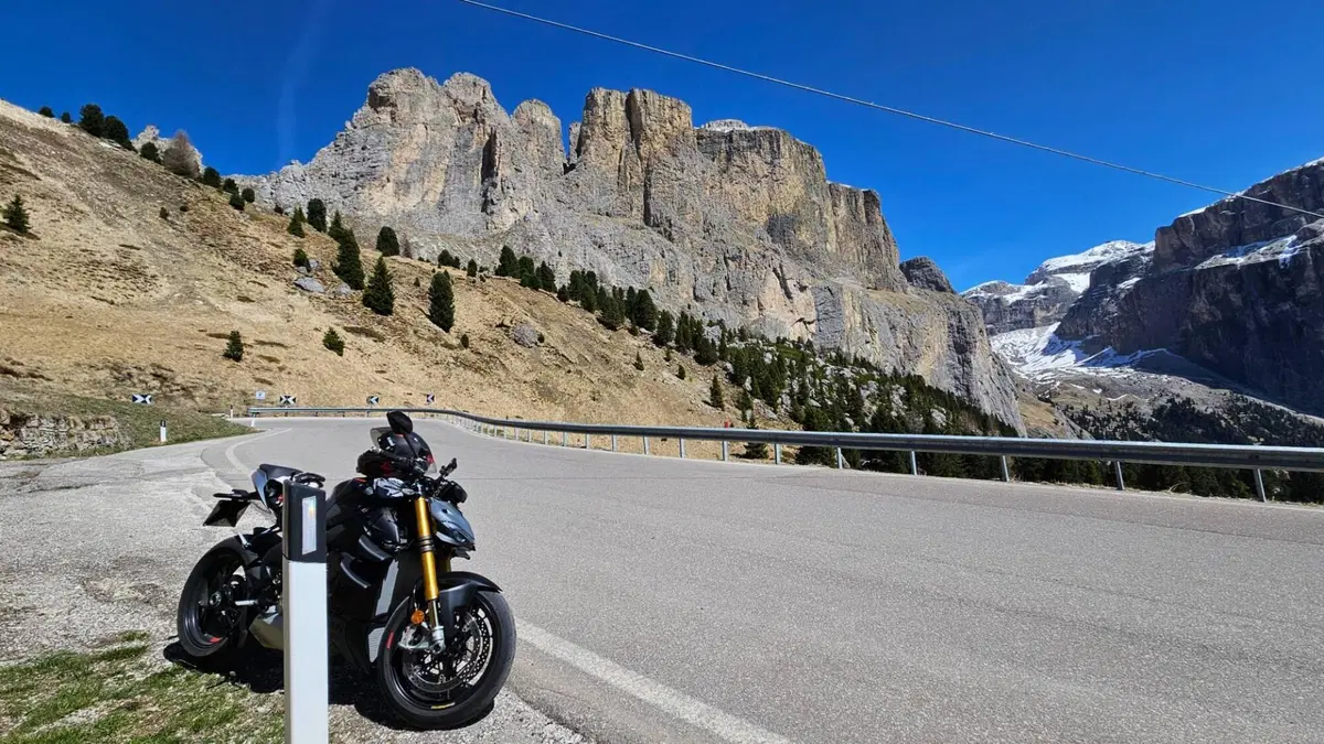 Ducati Streetfighter V4 S (2023 - 24)  (7)