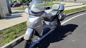 Aprilia Scarabeo 500 (2002 - 06)  (2)