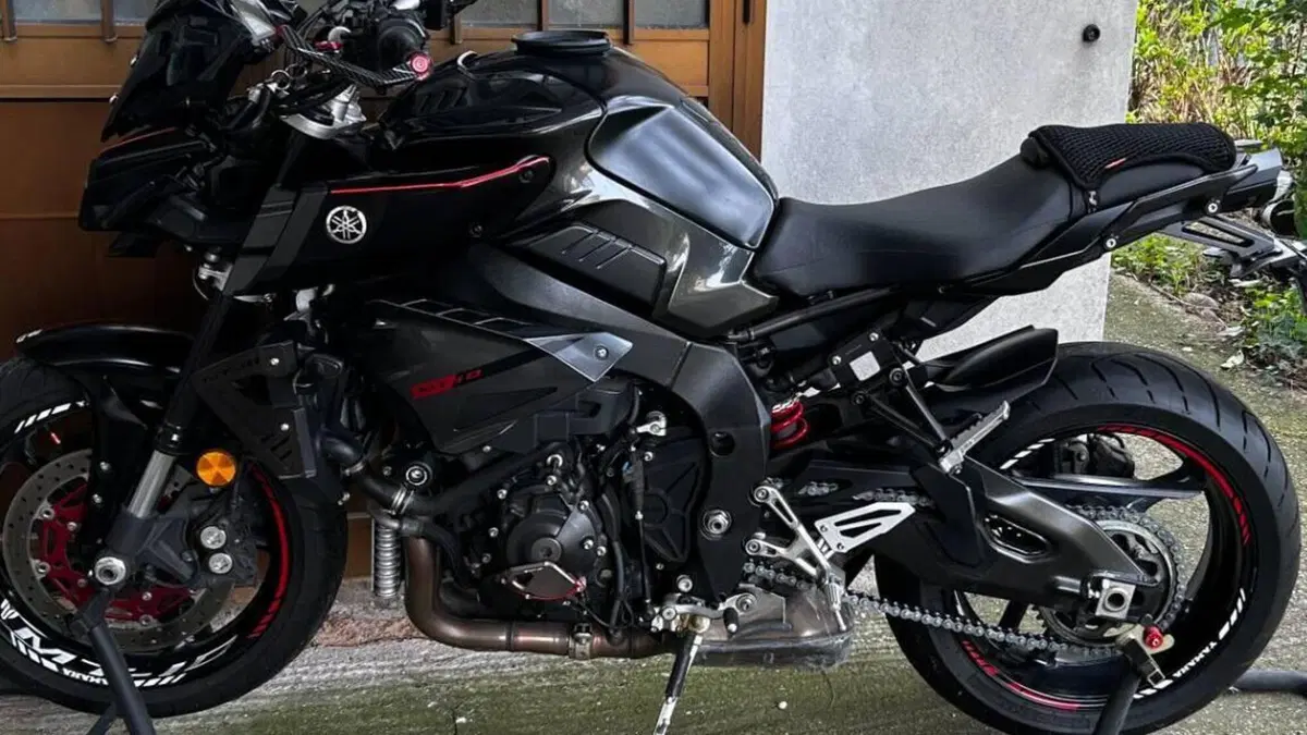 Yamaha MT-10 (2017 - 20) 