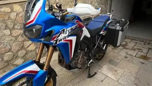 Honda Africa Twin CRF 1000L Travel Edition (2018 - 19)  (2)