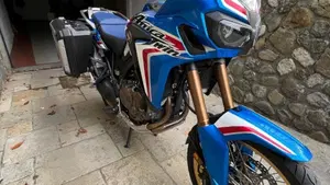 Honda Africa Twin CRF 1000L Travel Edition (2018 - 19)  (3)