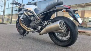 Moto Guzzi Griso 1200 8V Special Edition (2012 - 16)  (9)