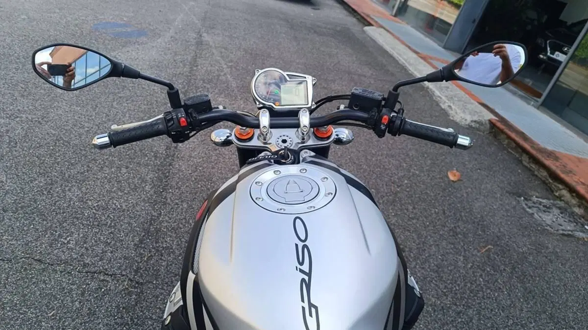 Moto Guzzi Griso 1200 8V Special Edition (2012 - 16)  (11)