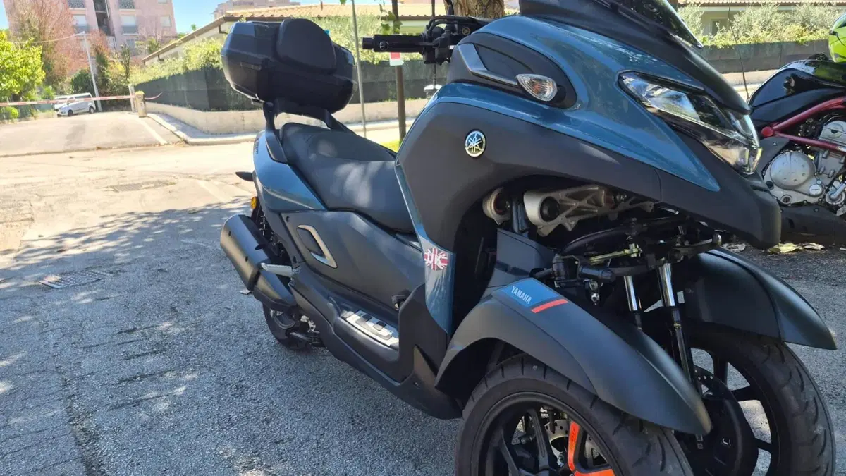 Yamaha Tricity 300 (2025 - 26)  (2)