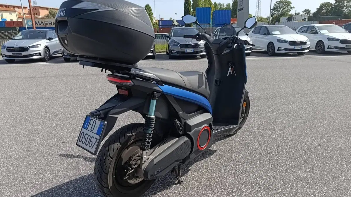 Seat MÓ 125 (2021 - 26)  (4)