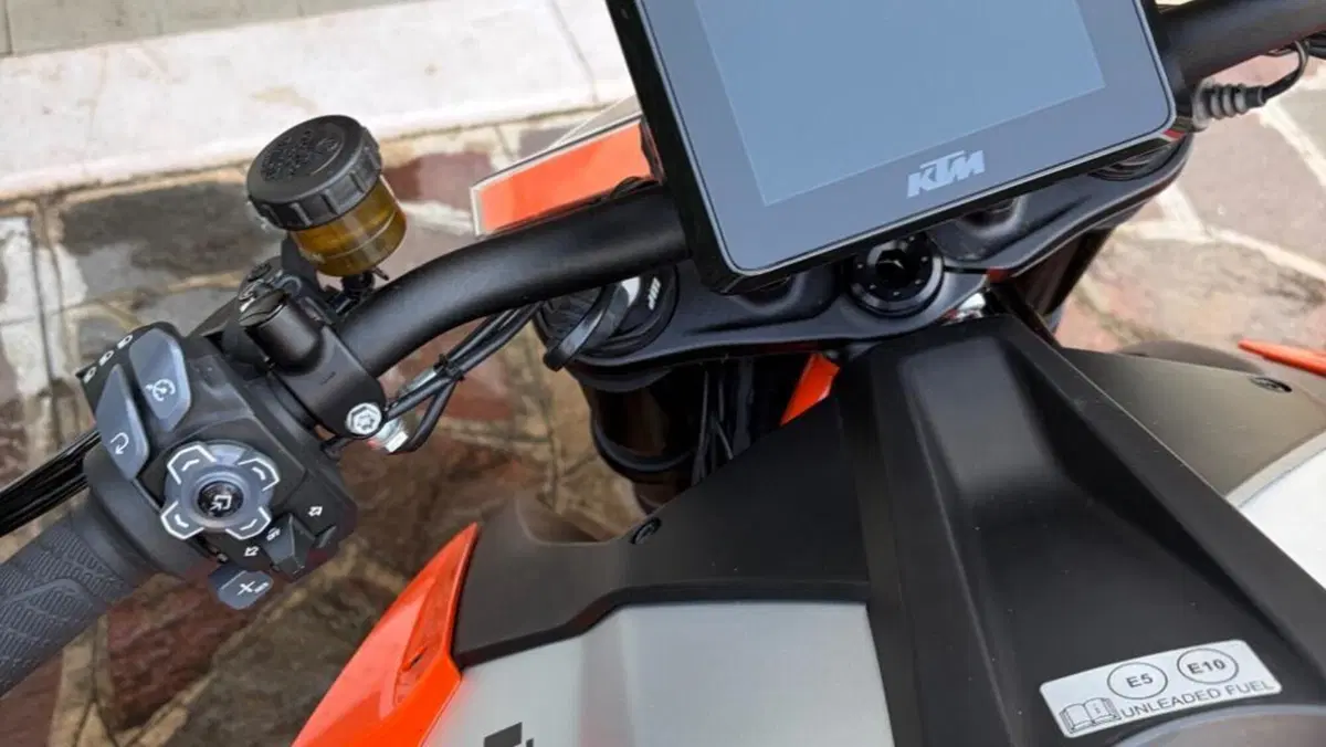KTM 1290 Super Duke R EVO (2022 - 23)  (11)
