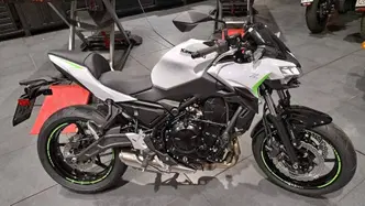 Kawasaki Z 650 (2025 - 26) usata