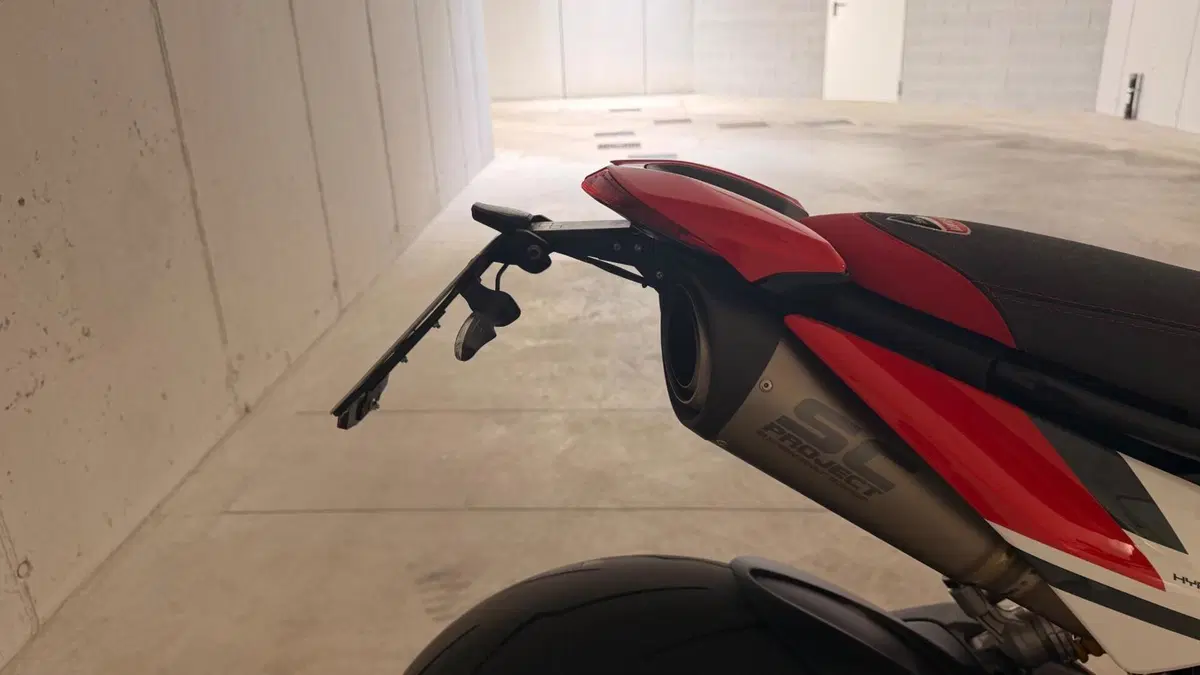 Ducati Hypermotard 950 SP (2022 - 25)  (7)