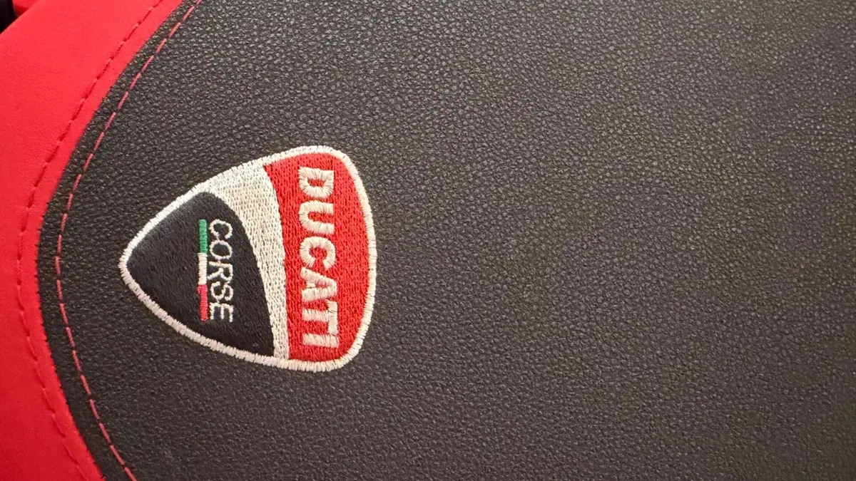 Ducati Hypermotard 950 SP (2022 - 25)  (11)