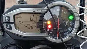 Triumph Tiger 800 XRx (2015 - 17)  (5)