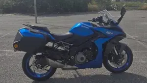 Suzuki GSX-S1000GT (2022 - 24)  (2)