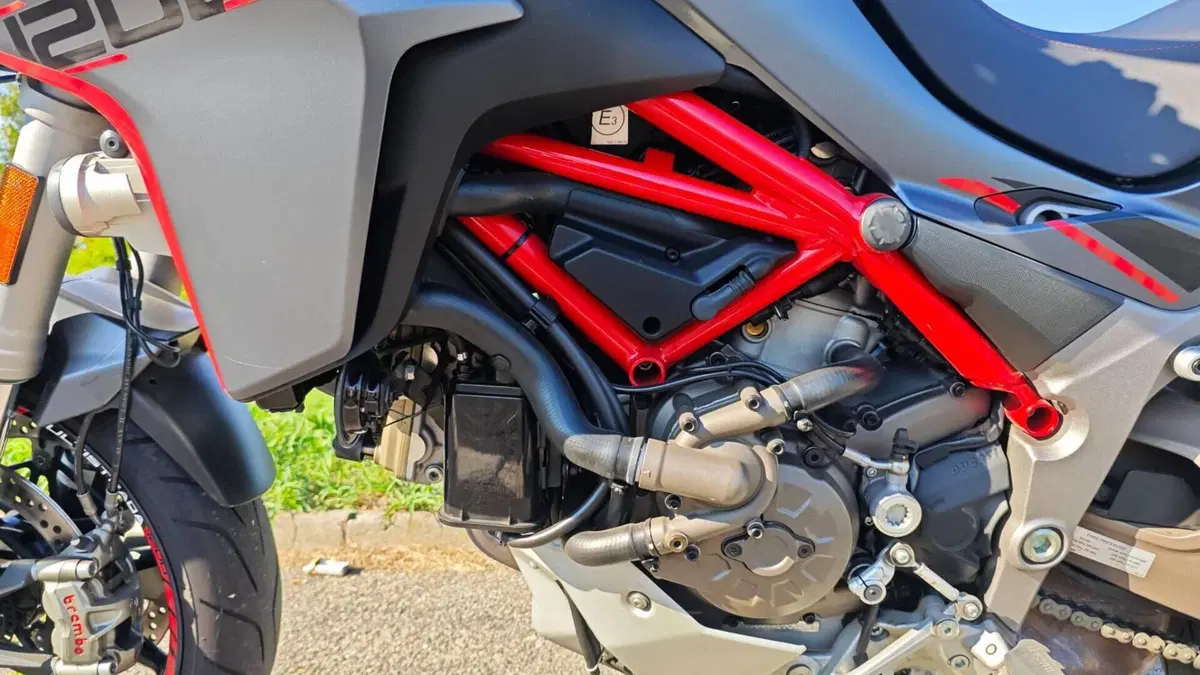 Ducati Multistrada 1200 S (2015 - 17)  (9)