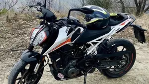 KTM 390 Duke (2021 - 23)  (2)