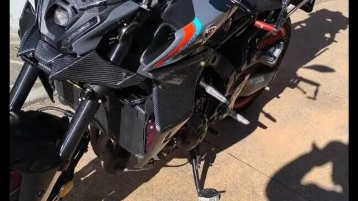 Yamaha MT-09 (2021 - 23)  (3)