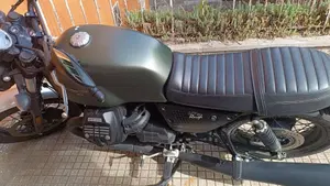 Moto Guzzi V7 III Rough (2018 - 20)  (5)