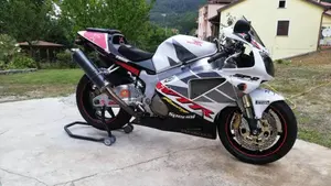 Honda VTR 1000 SP-2 (2002 - 06)  (5)