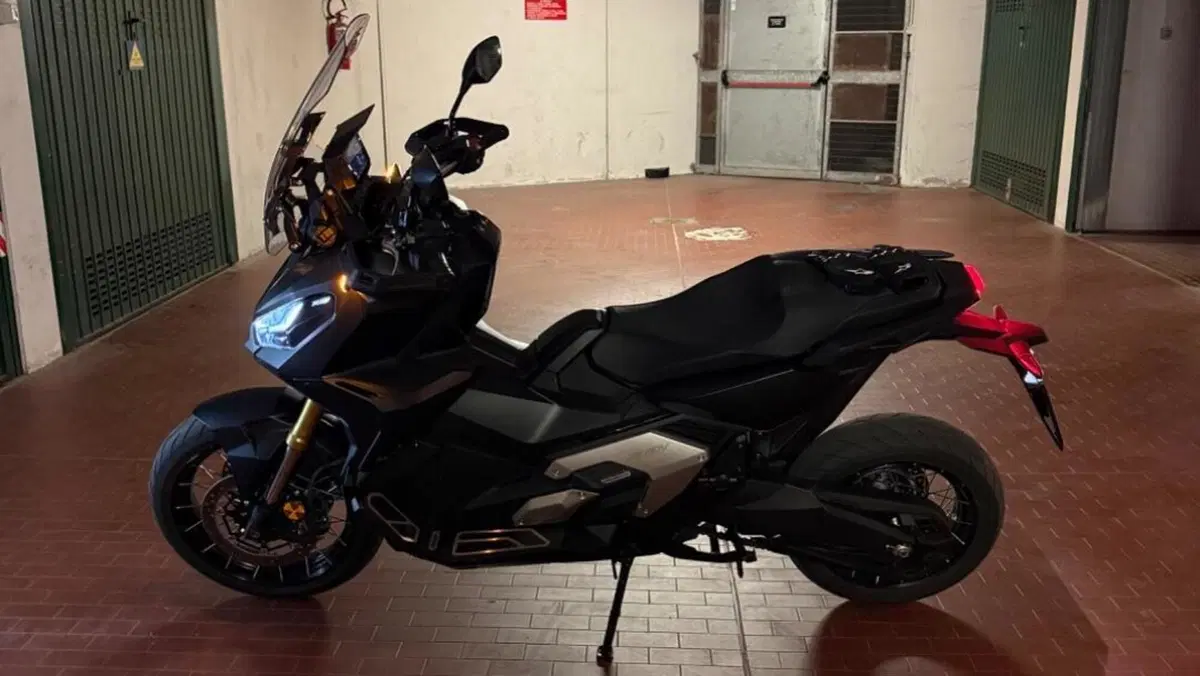 Honda X-ADV 750 DCT Adventure (2021 - 24)  (3)