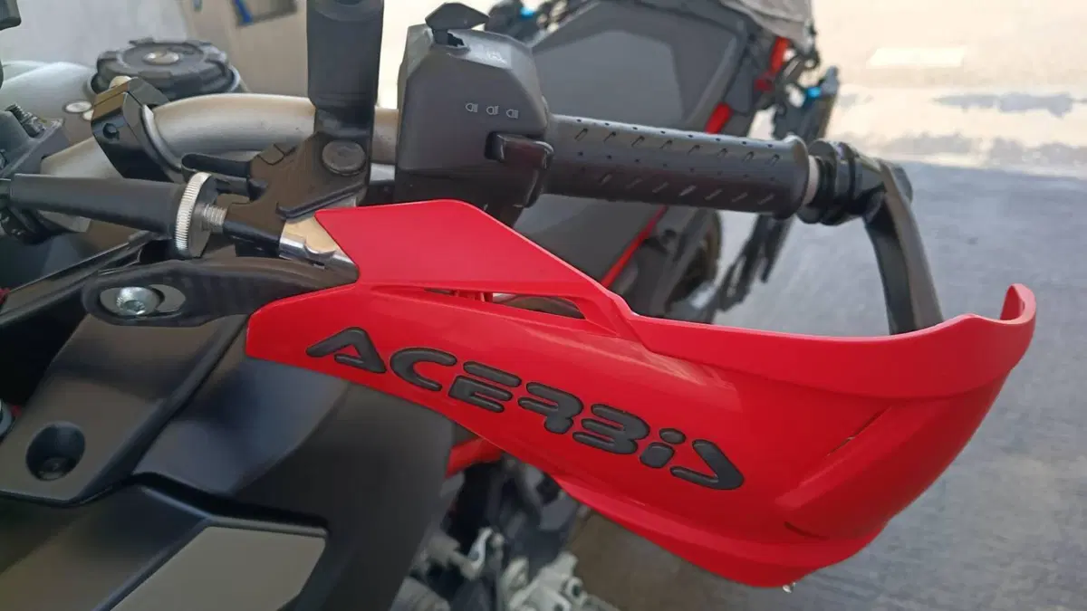 Aprilia Tuareg 660 (2022 - 24)  (4)