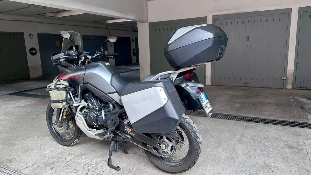Honda Transalp XL750 Travel Edition (2023 - 24)  (2)