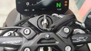 Bmw S 1000 R (2025 - 27)  (4)