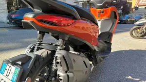 Piaggio Beverly 400 S ABS-ASR (2021 - 24)  (4)