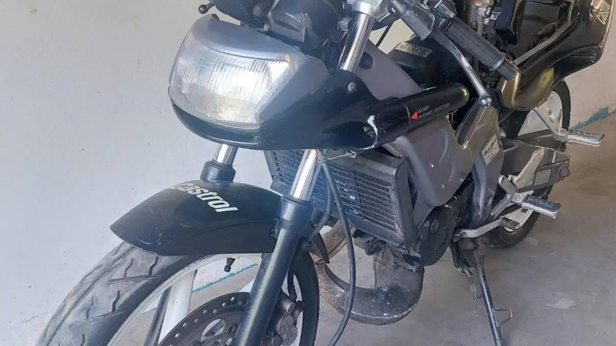 Honda NSR 125 F Raiden (1992 - 97)  (9)