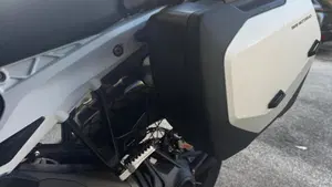 Bmw R 1300 GS Trophy (2023 - 26)  (2)